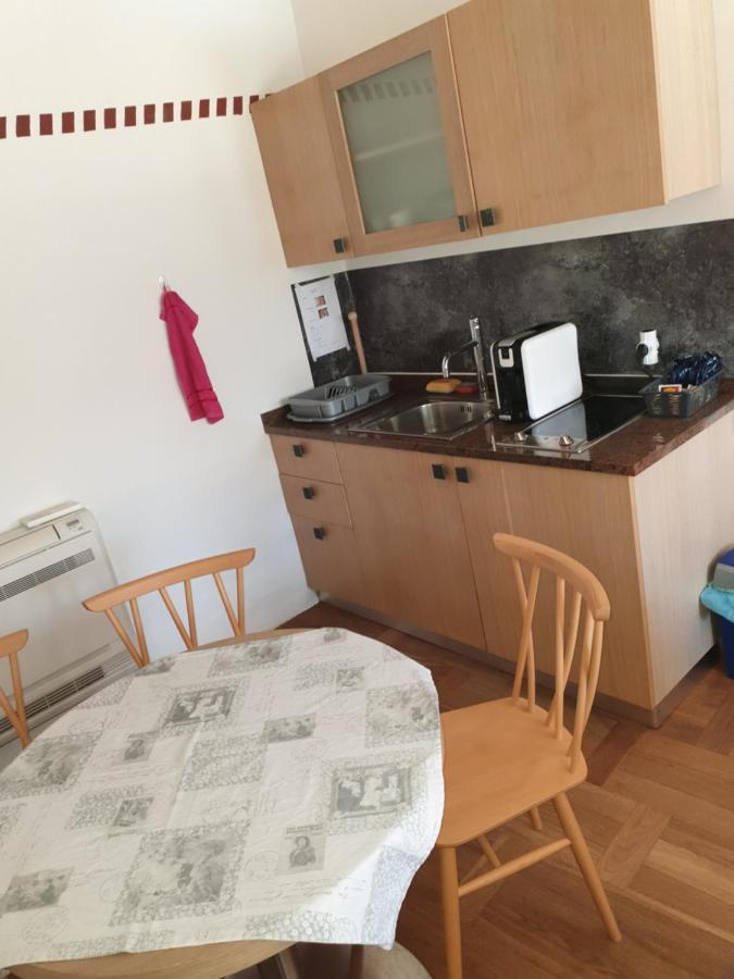Appartement Smartno Apartmaji Sobe Josko Chambre photo